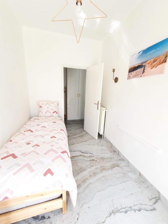 Logement Entier Avec Grand Jardin Et Parking Wifi 6 Et Fibre Berck Exterior foto